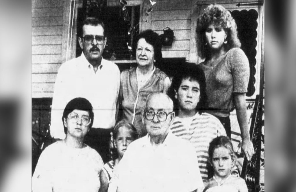 The Smurl family in 1986.