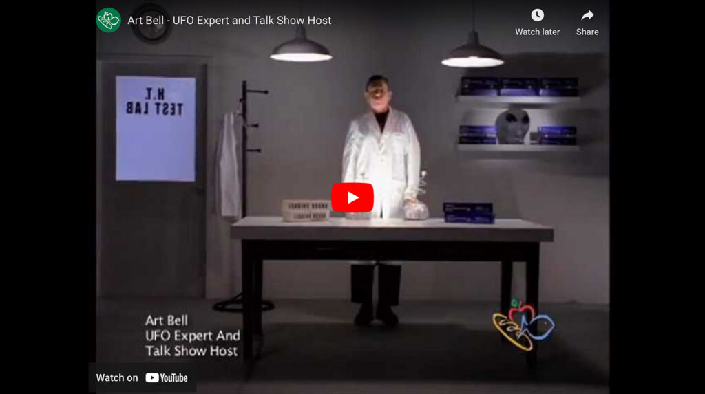 YouTube video thumbnail of Art Bell's commercial for Harris Teeter aluminum foil.